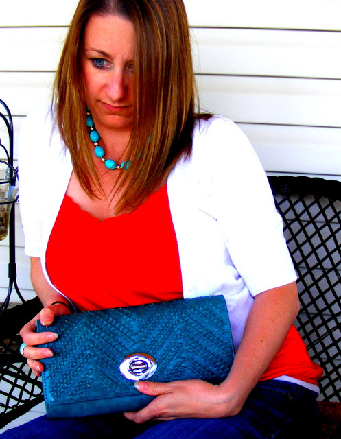  Fashion To Figure Clutch