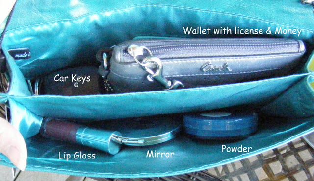  Fashion To Figure Clutch