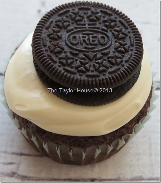 Chocolate Mint Oreo cupcake recipe, Oreo cupcakes