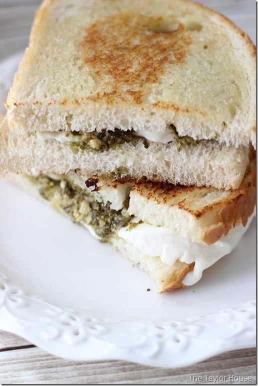 Mozzarella Pesto Grilled Cheese Sandwich, Grilled Cheese Sandwich