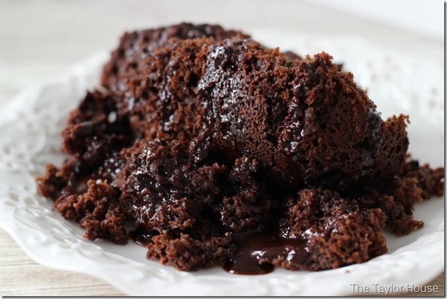 Chocolate Cake in the Slow Cooker, Slow Cooker Recipes, desserts in the slow cooker