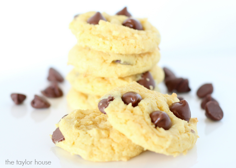 Delicious and Easy to make Cake Mix Chocolate Chip Cookies!