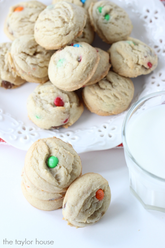 The Best Chocolate Chip Cookie Recipe for National Chocolate Chip Cookie Day!