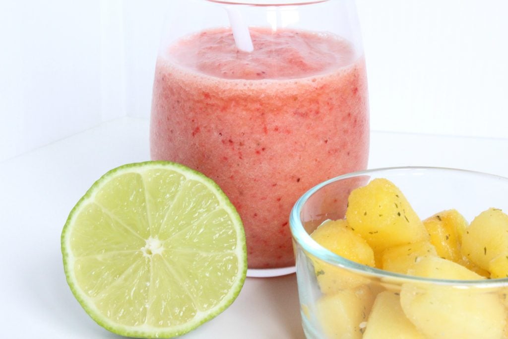 Dole Fruit n' Spice Strawberry Pineapple Smoothie