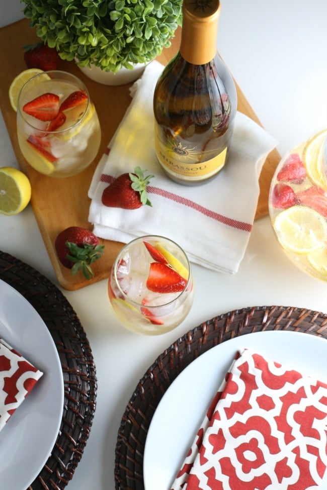 Strawberry Limoncello Spritzer