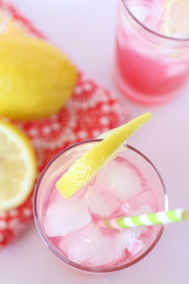 Pomegranate Lemonade Spritzer