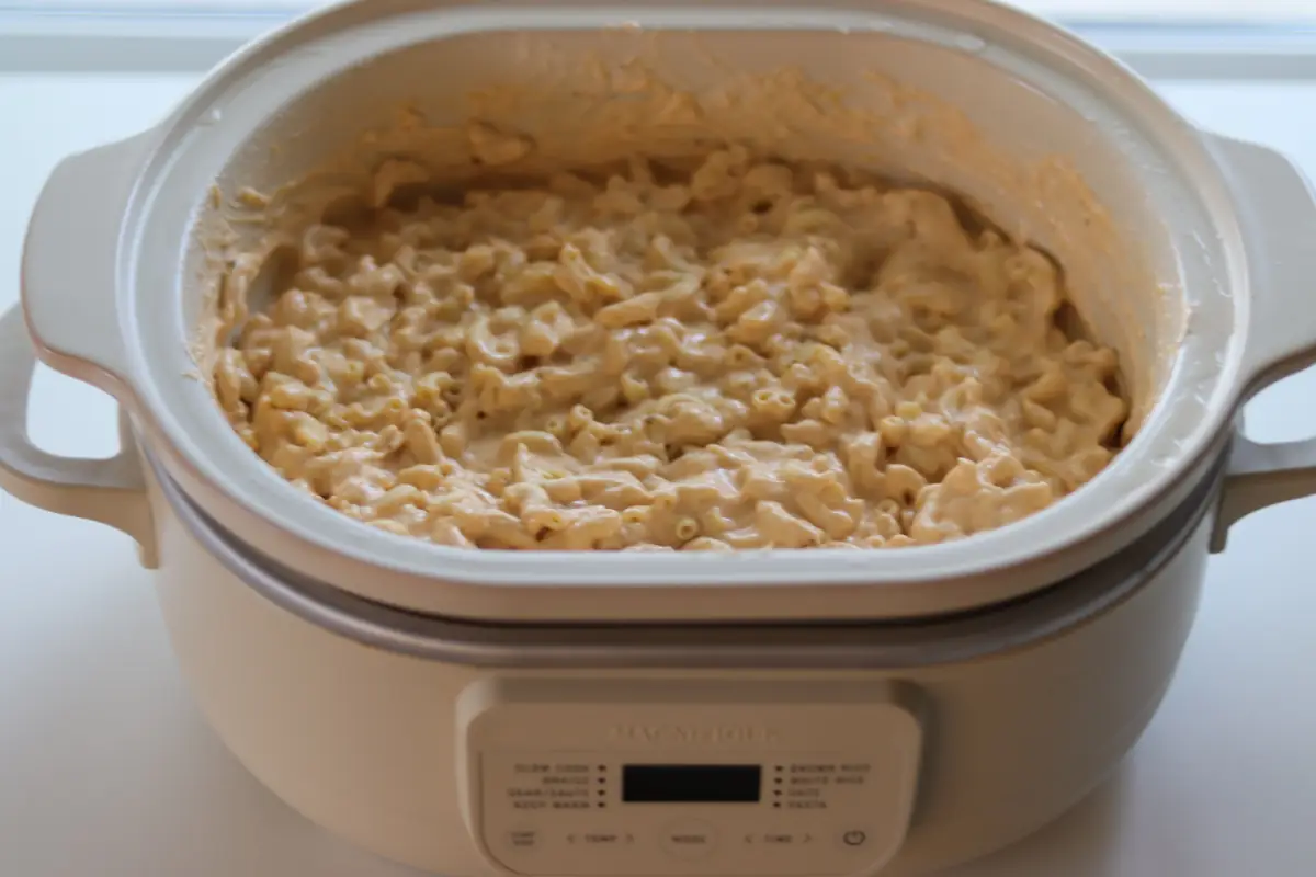 Mac and Cheese in the Magnifique Slow Cooker
