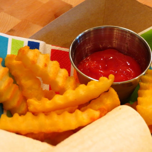 Tyson Chicken Nuggets, Heinz Ketchup, Ore Ida French Fries, Hasbro Game Night, #DipDipHorray, Family Game Night, Meal Solutions, Walmart, Recipe Creation